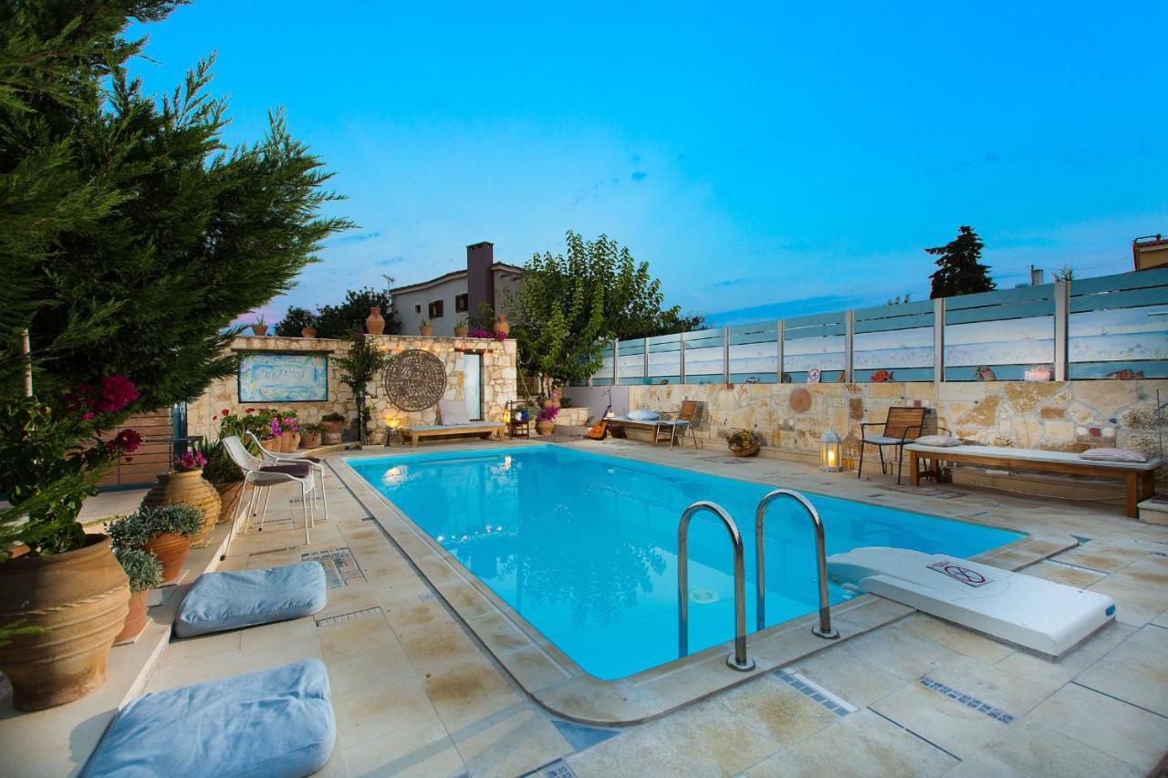 Diktamos Villas 앗시파프론 외부 사진