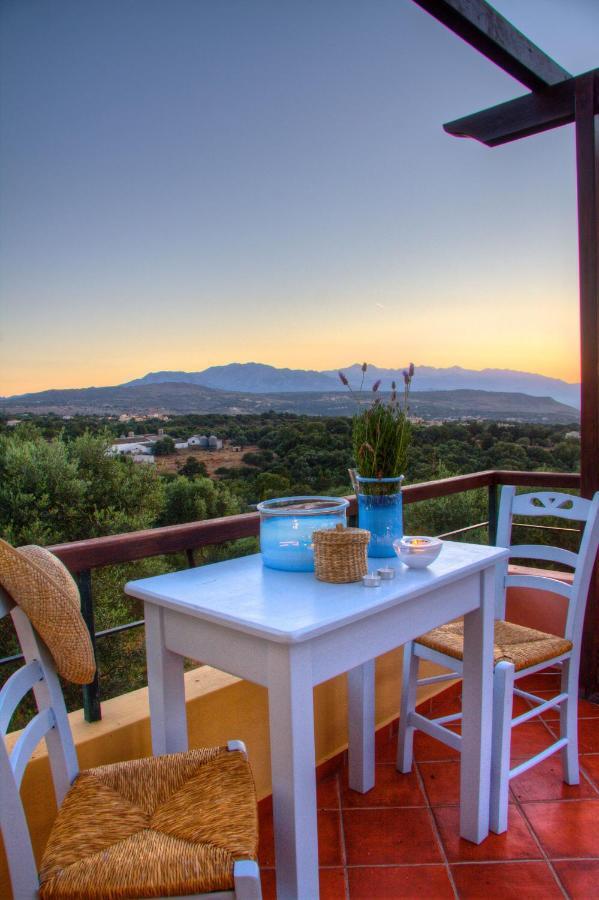 Diktamos Villas 앗시파프론 외부 사진